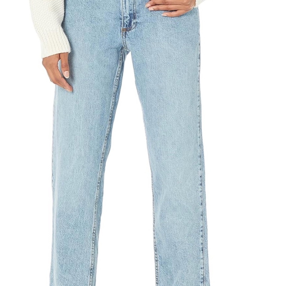 The Drop Light Wash High-Rise Straight Leg Women's Jeans